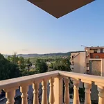 Cascadas Private Апартамент *