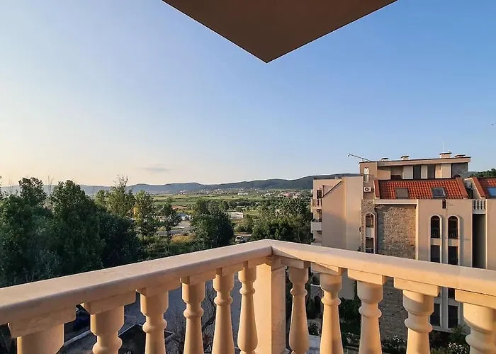 Apartament Cascadas Private Słoneczny Brzeg