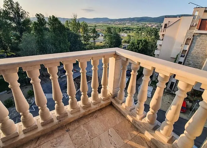 Apartament Cascadas Private Słoneczny Brzeg